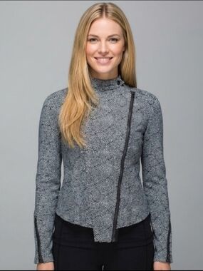 Lululemon Bust A Move Jacket Sz 6